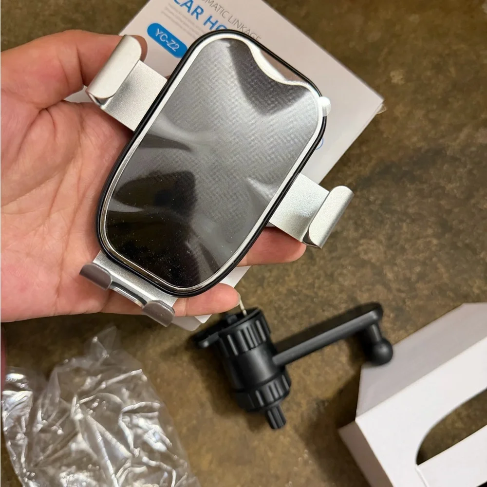 Universal Black Car Phone Mount